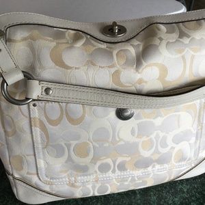 Coach cream/beige signature shoulder bag